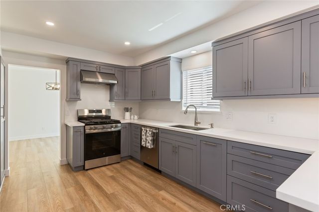 4222 W 137th Street, Hawthorne, CA 90250