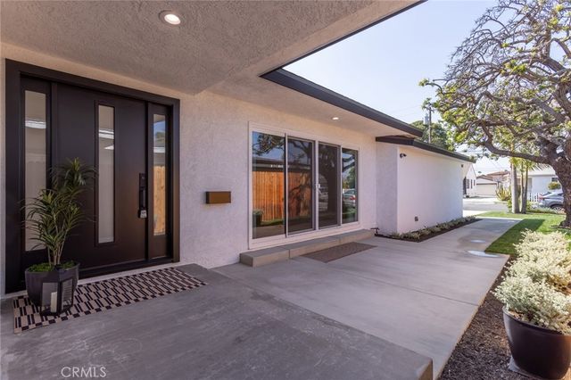 4222 W 137th Street, Hawthorne, CA 90250