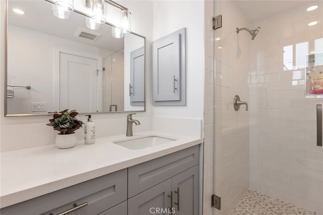 4222 W 137th Street, Hawthorne, CA 90250