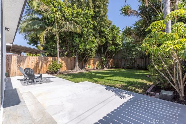 4222 W 137th Street, Hawthorne, CA 90250