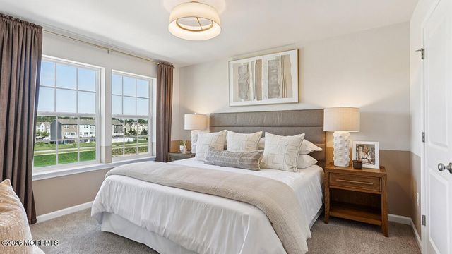 43 Baybreeze Drive, Waretown, NJ 08758