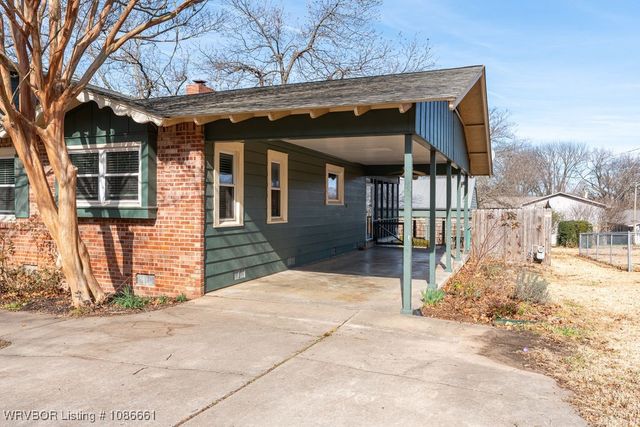 3801 Free Ferry Lane, Fort Smith, AR 72904