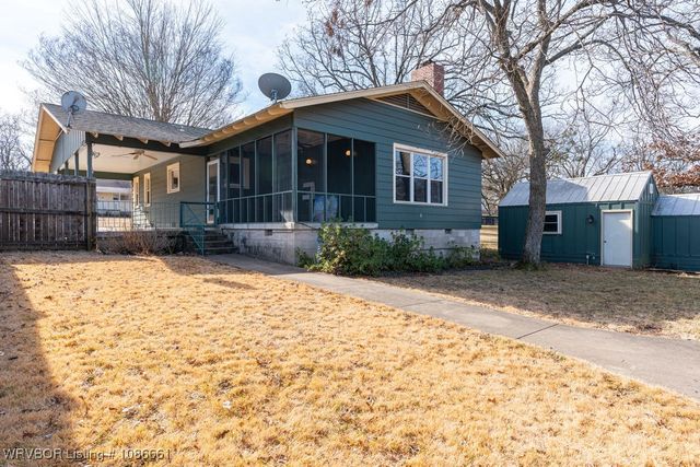 3801 Free Ferry Lane, Fort Smith, AR 72904