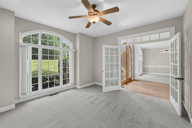 227 Woodlake Drive, Spartanburg, SC 29301