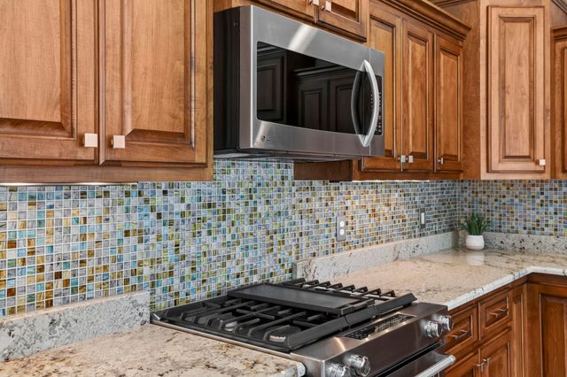 227 Woodlake Drive, Spartanburg, SC 29301