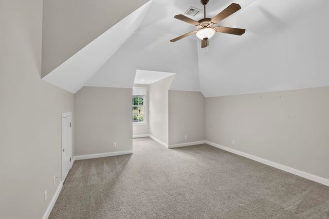 227 Woodlake Drive, Spartanburg, SC 29301