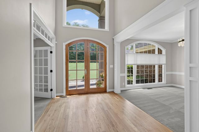 227 Woodlake Drive, Spartanburg, SC 29301