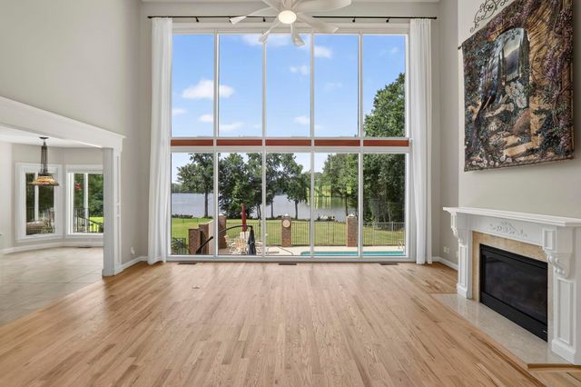 227 Woodlake Drive, Spartanburg, SC 29301