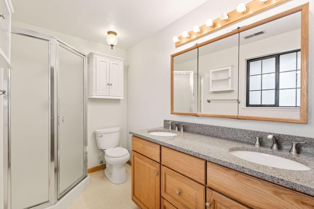 61176 Larkwood Drive, Bend, OR 97702