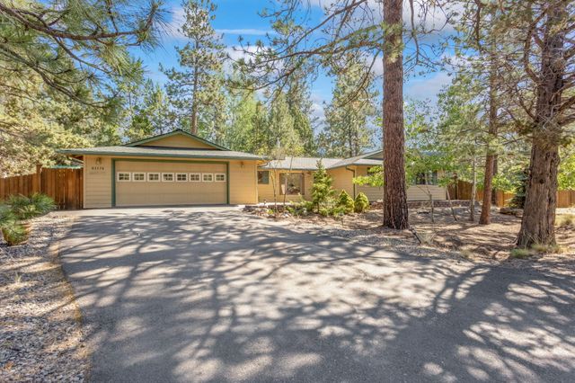 61176 Larkwood Drive, Bend, OR 97702