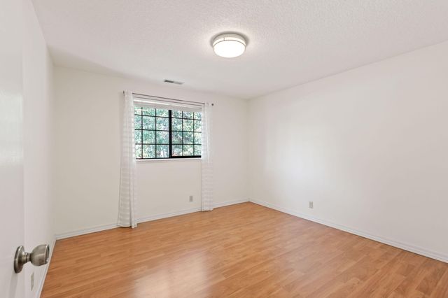 61176 Larkwood Drive, Bend, OR 97702