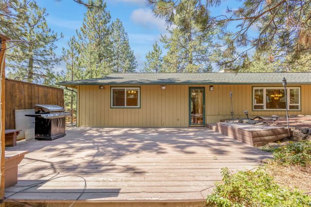 61176 Larkwood Drive, Bend, OR 97702