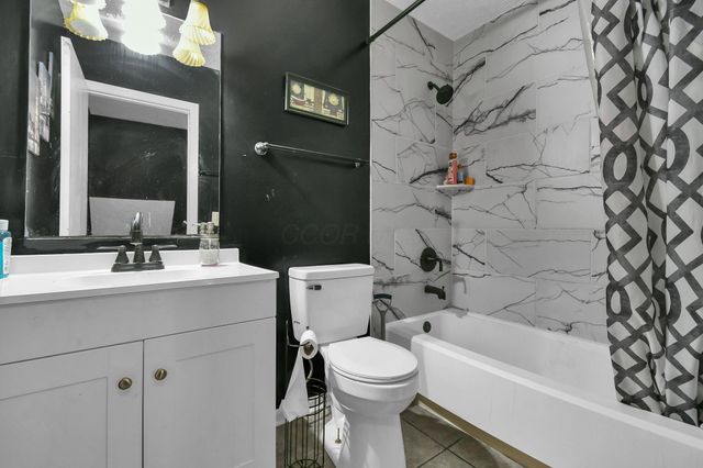 3072 Bocastle Court, Reynoldsburg, OH 43068