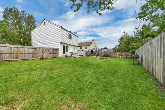 3072 Bocastle Court, Reynoldsburg, OH 43068