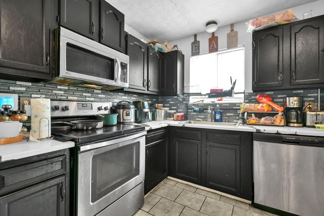 3072 Bocastle Court, Reynoldsburg, OH 43068