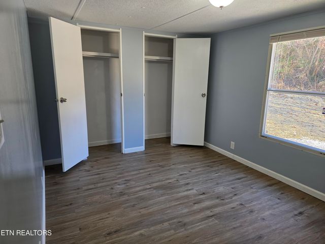 1288 Maiden Ln Lane, Jellico, TN 37762