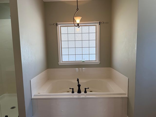 5716 Dene Drive, Houma, LA 70364