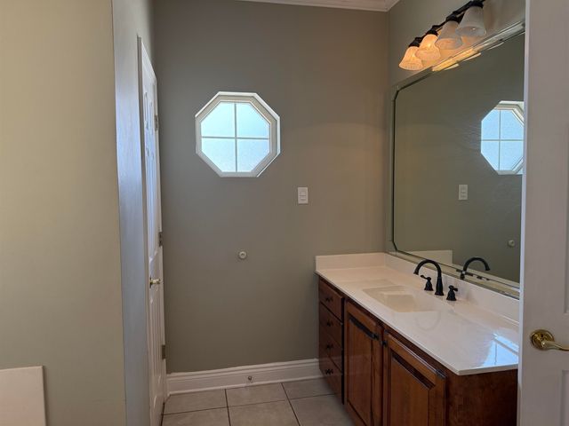 5716 Dene Drive, Houma, LA 70364