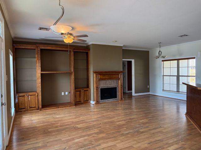 5716 Dene Drive, Houma, LA 70364