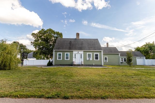 1070 Liberty St, Braintree, MA 02184