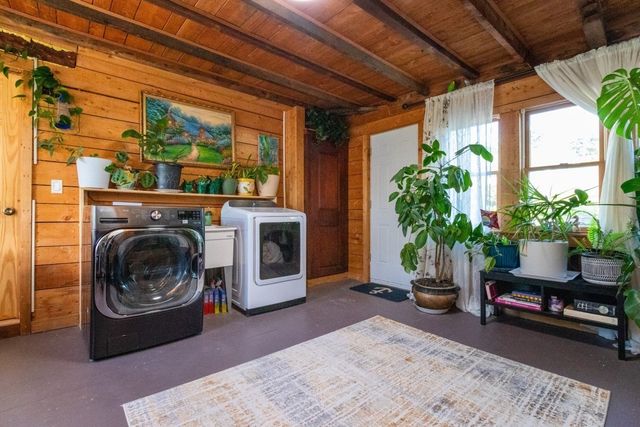 1070 Liberty St, Braintree, MA 02184