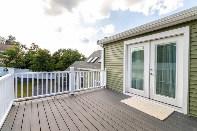 1070 Liberty St, Braintree, MA 02184