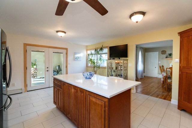 1070 Liberty St, Braintree, MA 02184