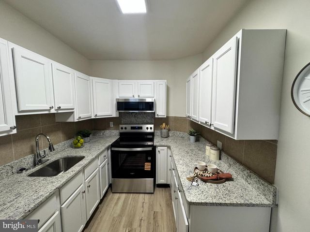 411 W 34TH ST, Wilmington, DE 19802