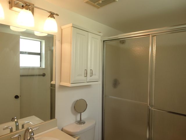 4598 Lucerne Lakes Boulevard E 101, Lake Worth, FL 33467