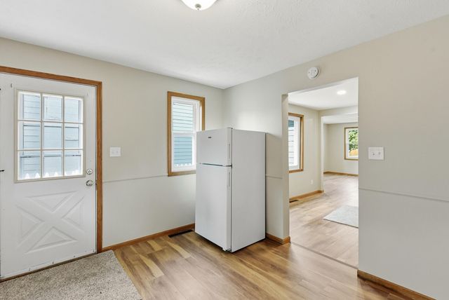 2111 S 10TH Street, Council Bluffs, IA 51501