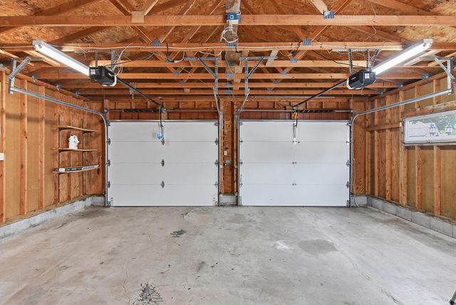 2111 S 10TH Street, Council Bluffs, IA 51501