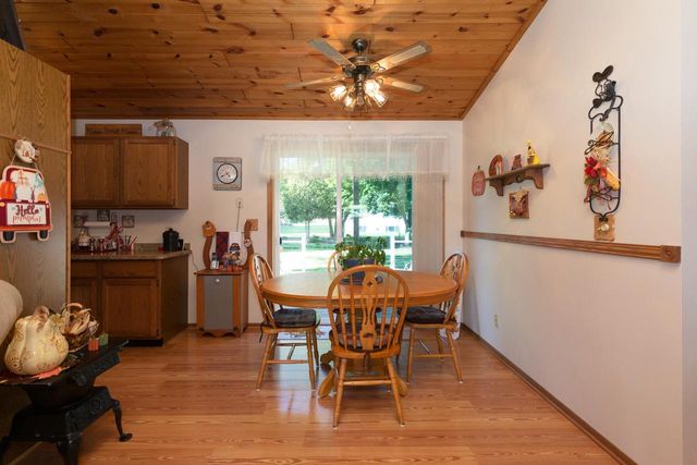 5616 Stonefield ROAD, Slinger, WI 53086
