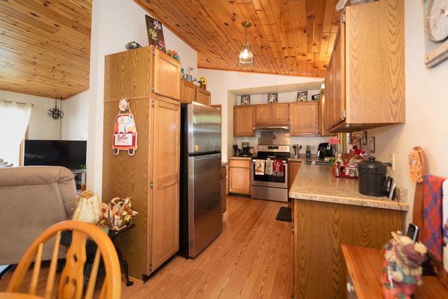 5616 Stonefield ROAD, Slinger, WI 53086