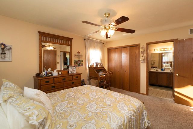 5616 Stonefield ROAD, Slinger, WI 53086