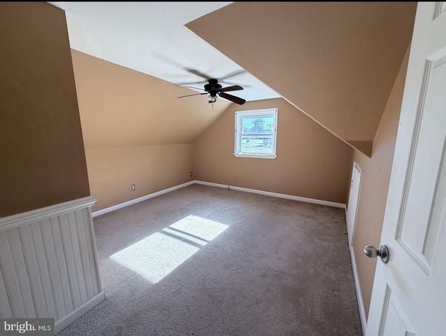 213 LUFF LN, Warminster, PA 18974
