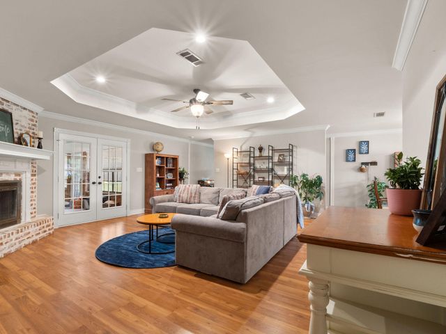 1616 Charleston, Deridder, LA 70634