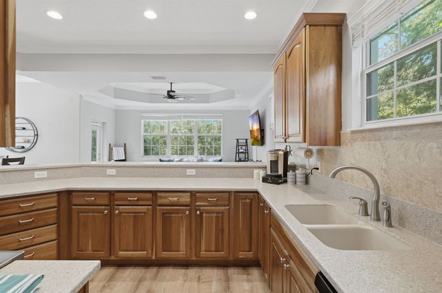 2 Lisbon St, St Augustine, FL 32080