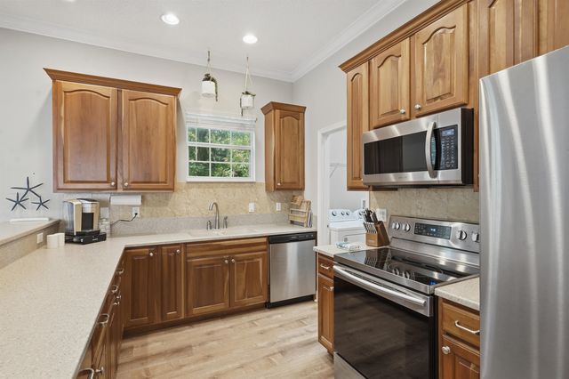 2 Lisbon St, St Augustine, FL 32080