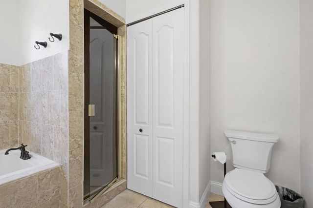 2 Lisbon St, St Augustine, FL 32080