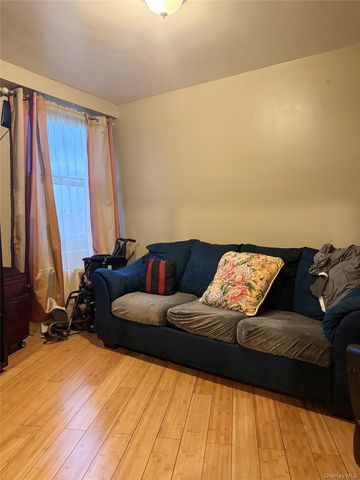 61-20 Grand Central Parkway B 708, Forest Hills, NY 11375
