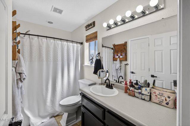 408 Ave De La Bleu De Clair, Sparks, NV 89434