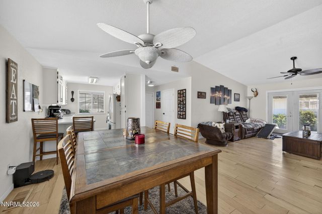 408 Ave De La Bleu De Clair, Sparks, NV 89434