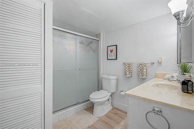10852 N Kendall Drive 314, Miami, FL 33176