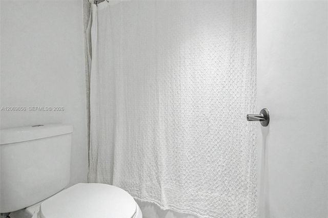 10852 N Kendall Drive 314, Miami, FL 33176