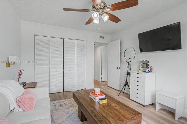 10852 N Kendall Drive 314, Miami, FL 33176