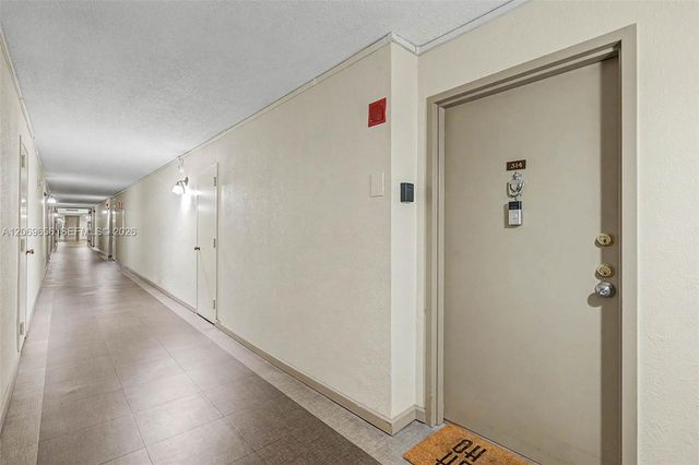 10852 N Kendall Drive 314, Miami, FL 33176