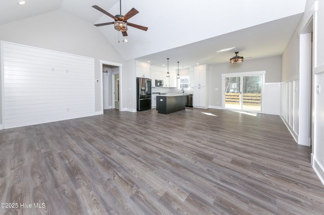 125 Copper Run Loop, South Mills, NC 27976