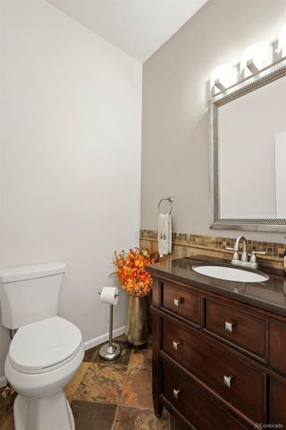 9609 W Chatfield Avenue B, Littleton, CO 80128