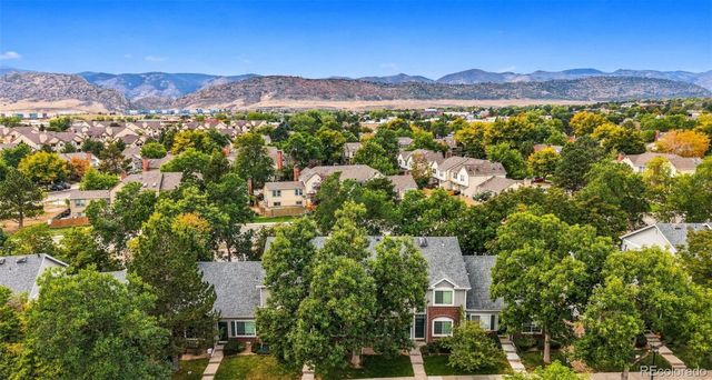 9609 W Chatfield Avenue B, Littleton, CO 80128