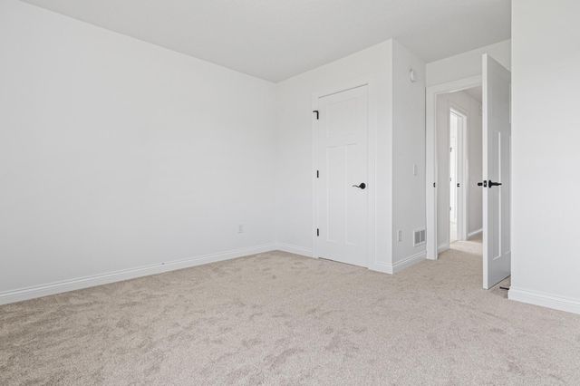 917 174th Avenue NE, Ham Lake, MN 55304